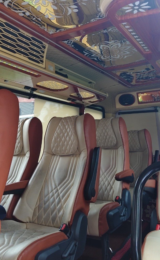 Force Urbania 12-Seat Interior